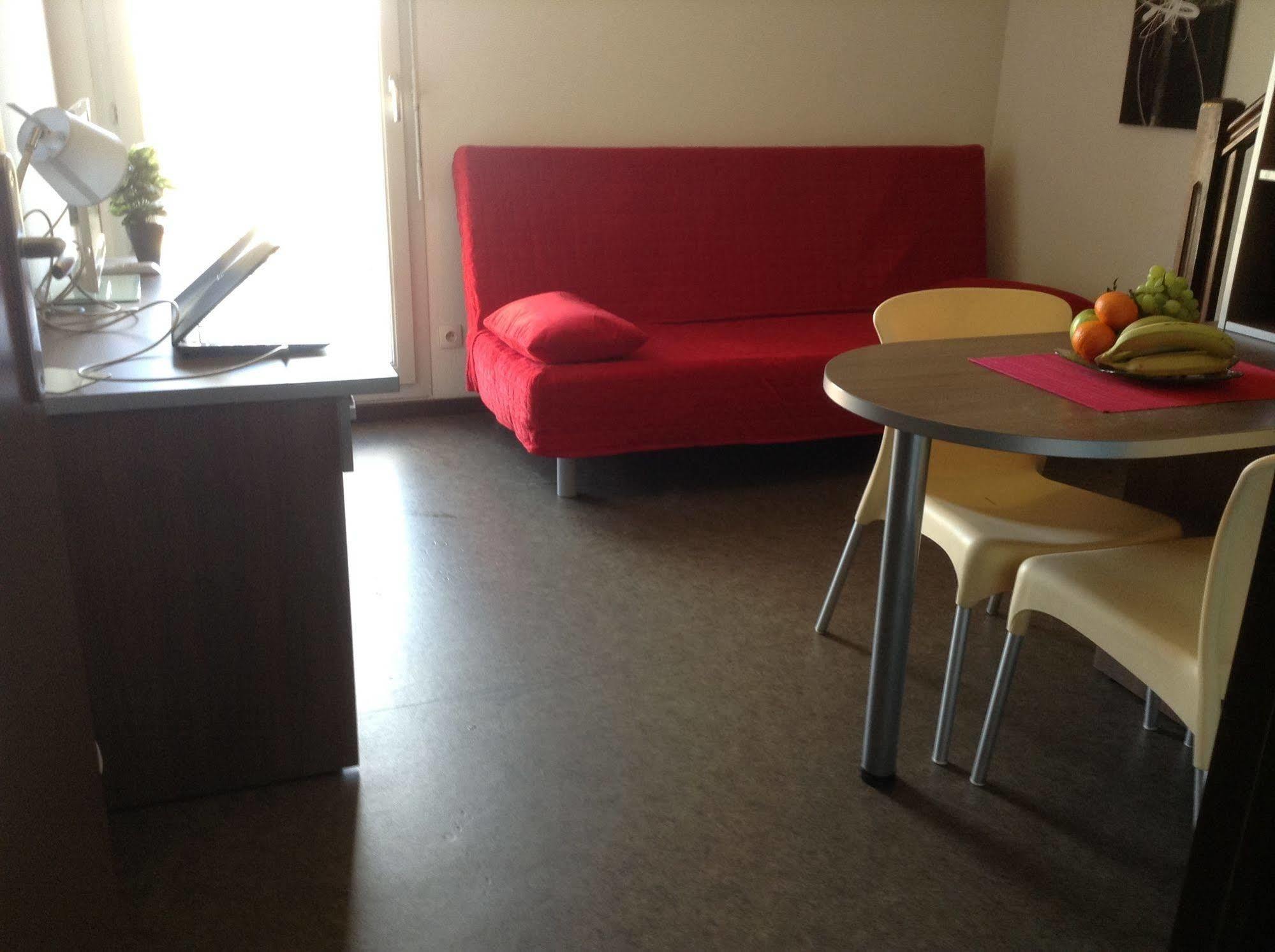 Le Patio Des Traboules Aparthotel Lyon Exteriör bild